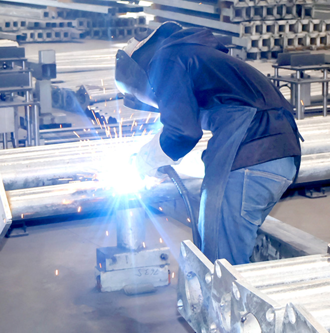 pole welding